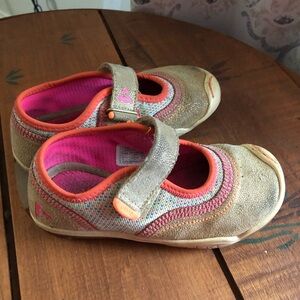 Plae Emme Girl's Mary Jane Pink Silver Shoes Size 10